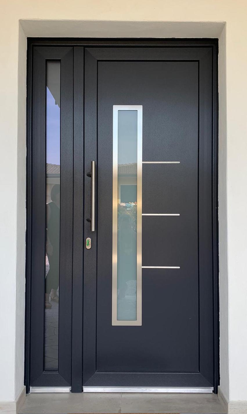 Portoncino a due Ante in PVC